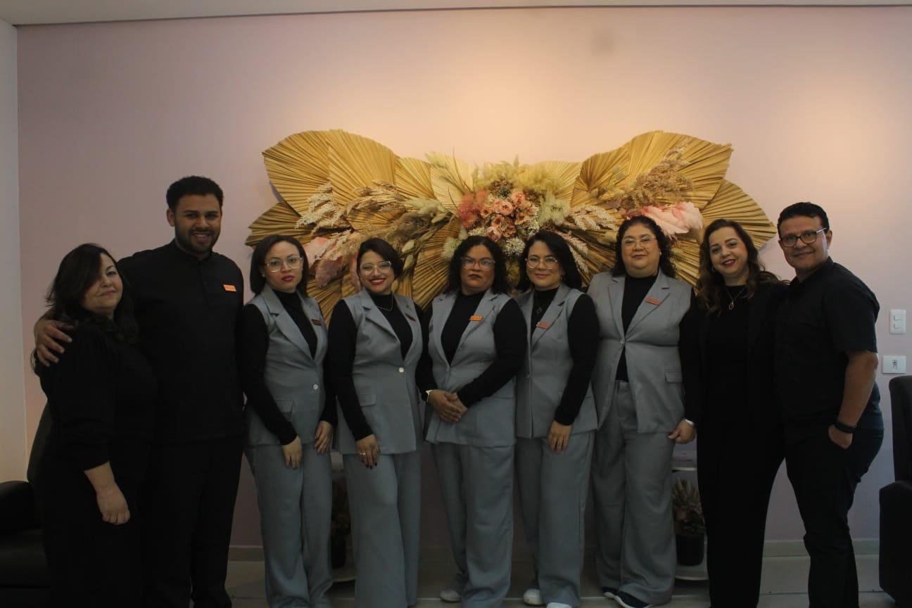Equipe do Studio Ariana Lauren reunida